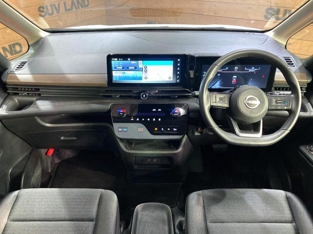 セレナ1.4 e-POWER ハイウェイスターV