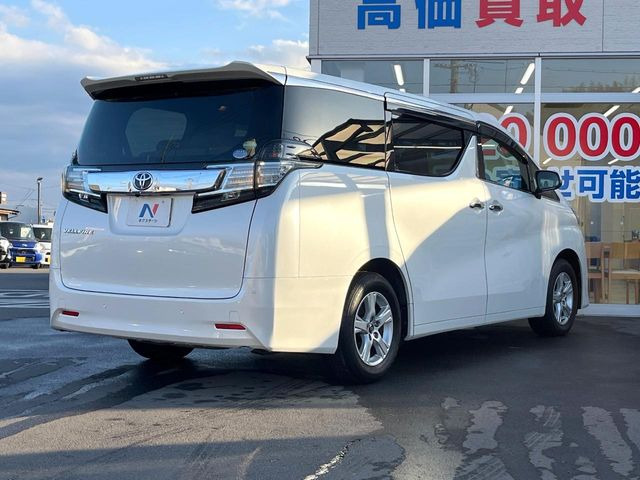 �������x�̃K���X�疌�ŝ����͂������A�㎿�ȃc���E����������B���O����_���J�����؂Ȉ��Ԃ�ی삵�A�F�����E�򉻂�h�~�B�u�e�X�v���b�V���R�[�g�v�A�u�e�v���~�b�T�R�[�g�v���炨�I�т��������܂��B