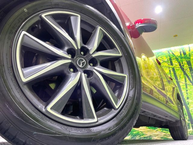 �y����19�C���`�A���~�z�C�[���z�O�ςɃ}�b�`���������A���~�z�C�[���𑕒����Ă���܂��B�e��ЊO�A���~�z�C�[����A�X�^�b�h���X�^�C�����戵�����Ă���܂��B���񂲑��k����������