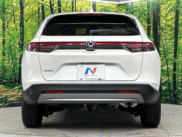 安心の最長10年・走行無制限保証(有償)をご用意。保証内容も充実はもちろん、無料点検&オイル交換や、年中無休の全国・24時間ロードサービスも付帯されておりますのでご安心下さい。