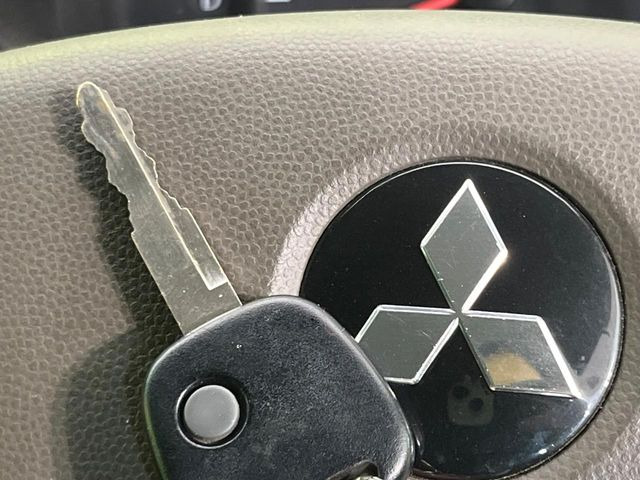 �y�L�[���X�z�������ꂽ�ꏊ����ł��{�^����Ńh�A�̊J���E�{�����ł���̂łƂ��Ă��֗�!�h�A�̌�������ɏ������邱�Ƃ�����܂����