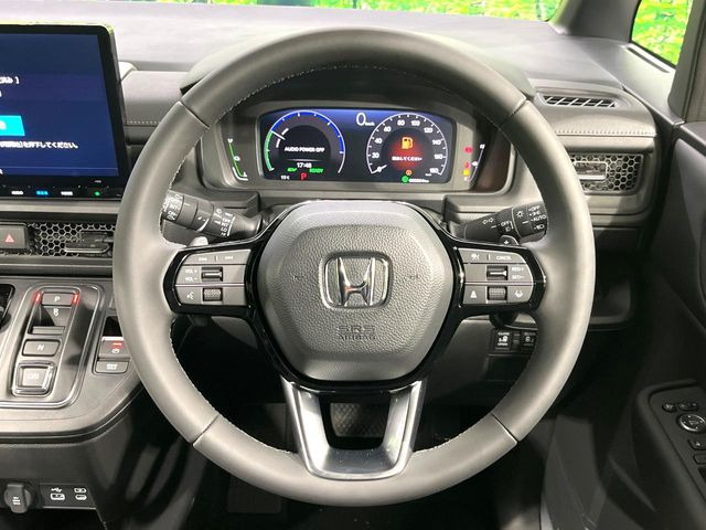 �y�����v�����X�e�A�����O�z�㎿�Ȋv���g�p���邱�ƂŁA��ɂ����������݂ƂĂ��^�]���₷���n���h���ł���