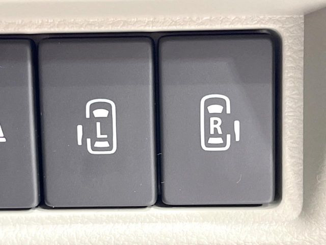 �y�����p���[�X���C�h�h�A�z�X�}�[�g�L�[��^�]�Ȃ̃X�C�b�`�Ō�ȗ����X���C�h�h�A�̊J���\���d��������͂����ăh�A���J����K�v�������A�����Ȃ��q�l�ł��ȒP�ɊJ���߂ł����K�ł���