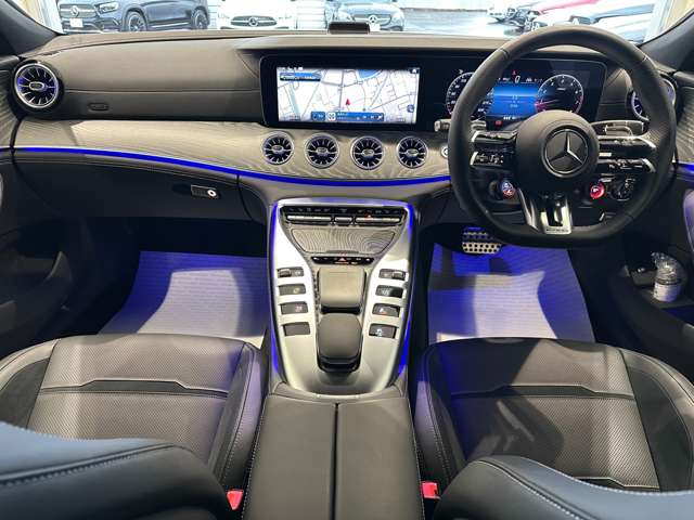 AMG GT 4ドアクーペ43 4マチックプラス AMG ライドコントロール プラスパッケージ 4WD