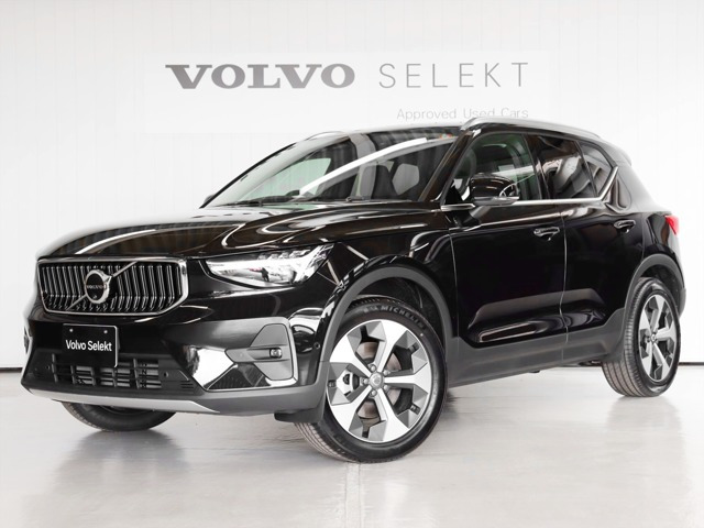 XC40ウルトラ B4 AWD 4WD