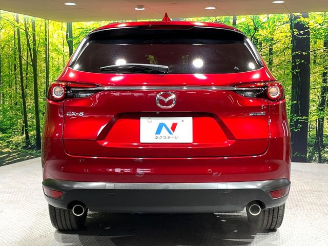 安心の最長10年・走行無制限保証(有償)をご用意。保証内容も充実はもちろん、無料点検&オイル交換や、年中無休の全国・24時間ロードサービスも付帯されておりますのでご安心下さい。