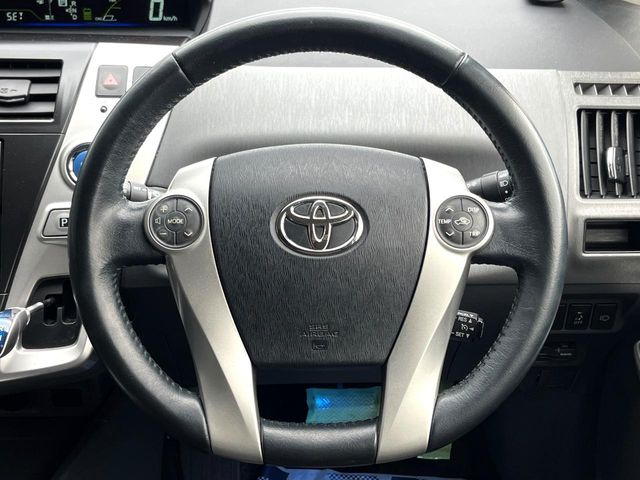 【ステアリングスイッチ】運転中、前方から目線をそらすことなく、オーディオ等の操作が可能な便利機能!安心&快適なドライブを演出してくれます♪