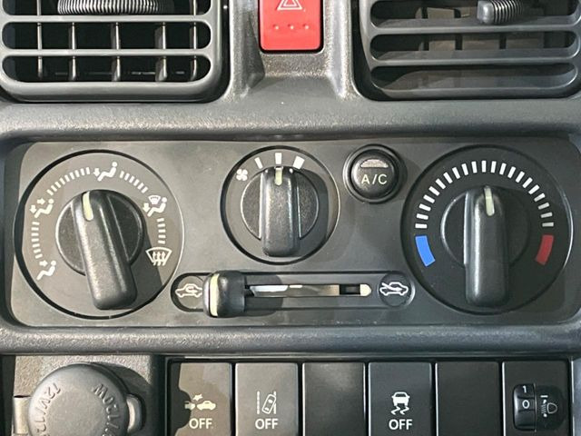 �����~�������Ă��S�Ȃɉ��K�ȋ󒲂�͂��Ă����A�_�C�������G�A�R���𑕔���