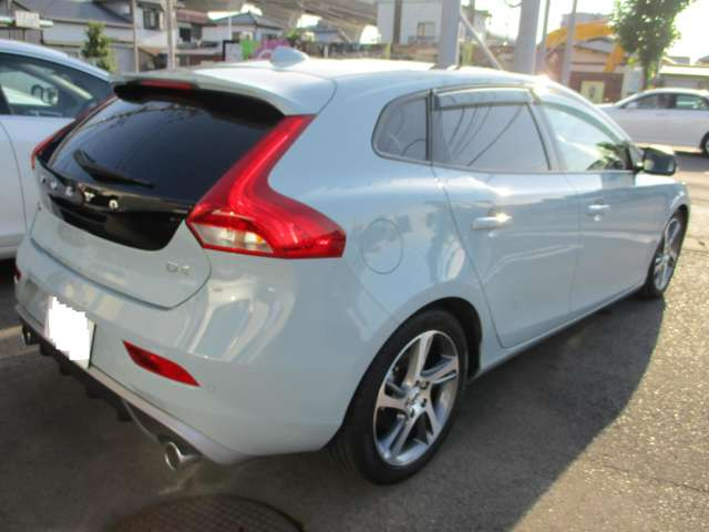 V40D4 アマゾンブルー エディション ディーゼル