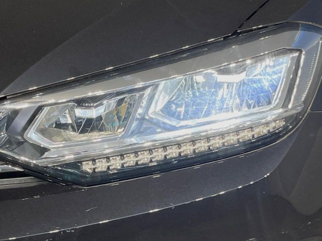 ��LED�w�b�h���C�g:��ԑ��s�����ǍD�Ȏ��E���m�ۂ����S���ĉ^�]�ł��鍂�P�xLED�w�b�h���C�g�𑕔�!�_�����x�������A����d�͂��}�����Ă��܂��B