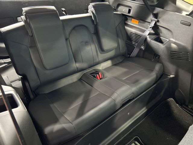 3��ڃV�[�g�͂�������ԗǍD����l�ł��������ƍ����Ē����܂��̂ŁA��l���ł̂��o���������N���N�ł��􂲉Ƒ��ŁA�C�̒m�ꂽ���ԂŁA�h���C�u�ɍs���̂��y���݂ł��ˁ�