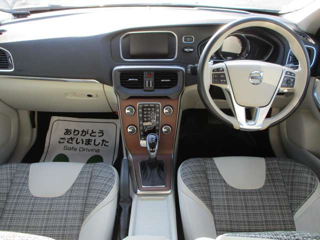 V40D4 アマゾンブルー エディション ディーゼル