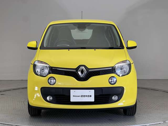 トゥインゴインテンス