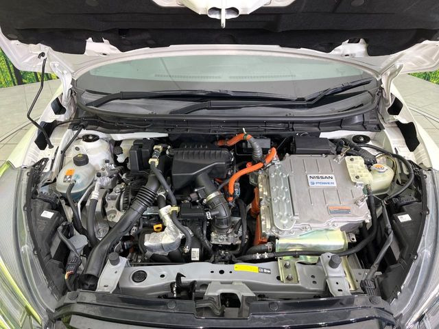 親切・丁寧な専門メカニックスタッフが応対!・車検・点検整備・事故等の修理などアフターサービスも安心。お車のカスタマイズもネクステージのサービススタッフまでご相談ください!