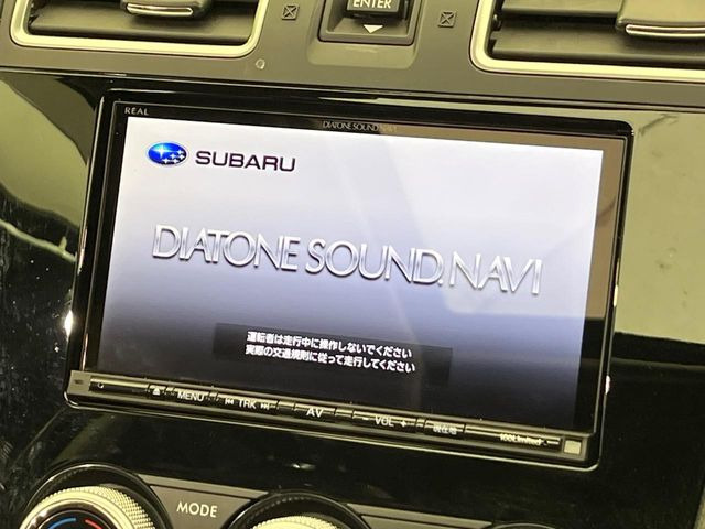 �y�����i�r�z�l�C�̏����i�r�𑕔����Ă���܂��B�i�r�̎g���₷���͂������A�I�[�f�B�I�@�\���[��!�L�����v�◷�s�͂������A�ʋ΂┃�����ȂǕ��i�̃h���C�u���y�����Ȃ�͂���