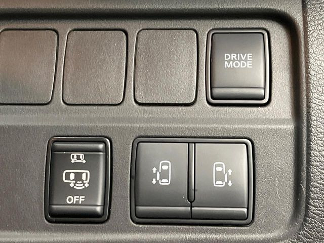 �y�����p���[�X���C�h�h�A�z�X�}�[�g�L�[��^�]�Ȃ̃X�C�b�`�Ō�ȗ����X���C�h�h�A�̊J���\���d��������͂����ăh�A���J����K�v�������A�����Ȃ��q�l�ł��ȒP�ɊJ���߂ł����K�ł���