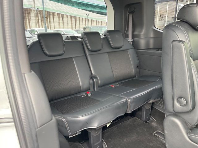 3��ڃV�[�g�͂�������ԗǍD����l�ł��������ƍ����Ē����܂��̂ŁA��l���ł̂��o���������N���N�ł��􂲉Ƒ��ŁA�C�̒m�ꂽ���ԂŁA�h���C�u�ɍs���̂��y���݂ł��ˁ�