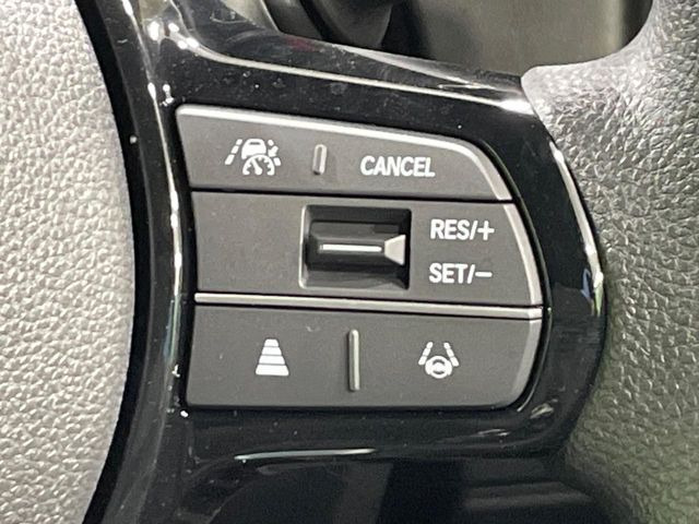 �y�A�_�v�e�B�u�N���[�Y�R���g���[���z�������H�ł̒��������s���y��!!�����ő��x��ۂN���[�Y�R���g���[�����A�Փˌy���V�X�e���ƘA�g���A�O���̎ԗ������m���ĎԊԂ�ۂ悤�ɑ��x���߂��Ă���܂�!!