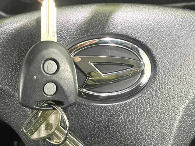 �y�L�[���X�z�������ꂽ�ꏊ����ł��{�^����Ńh�A�̊J���E�{�����ł���̂łƂ��Ă��֗�!�h�A�̌�������ɏ������邱�Ƃ�����܂����