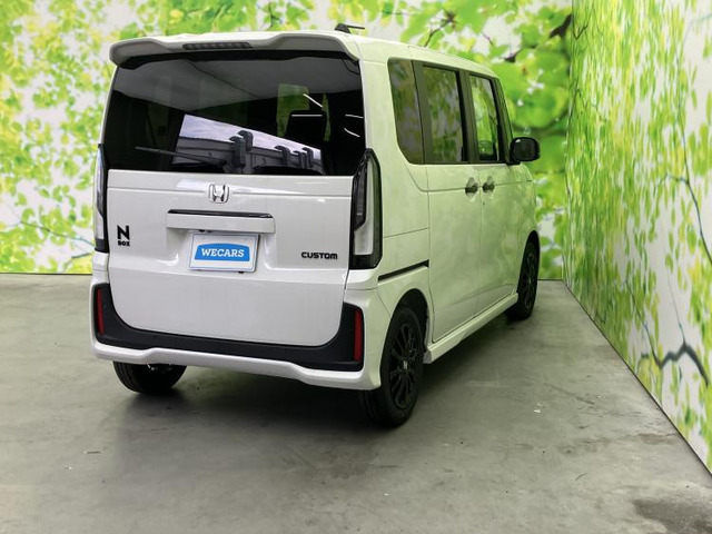 N-BOXカスタムブラック スタイル