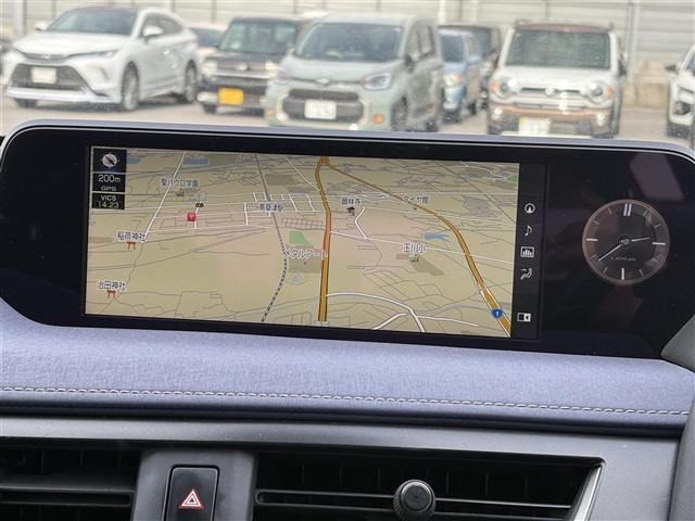 UX250h アーバン エレガンス