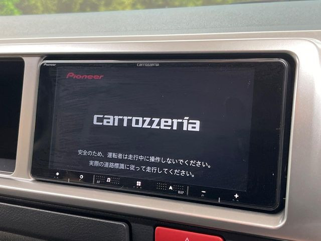 �y�i�r�Q�[�V�����z�ړI�n�܂ł�������ē����Ă����g���₷���i�r�BBluetooth�ڑ�����΂������̃X�}�z��MP3�v���C���[�̉��y���Đ��\!