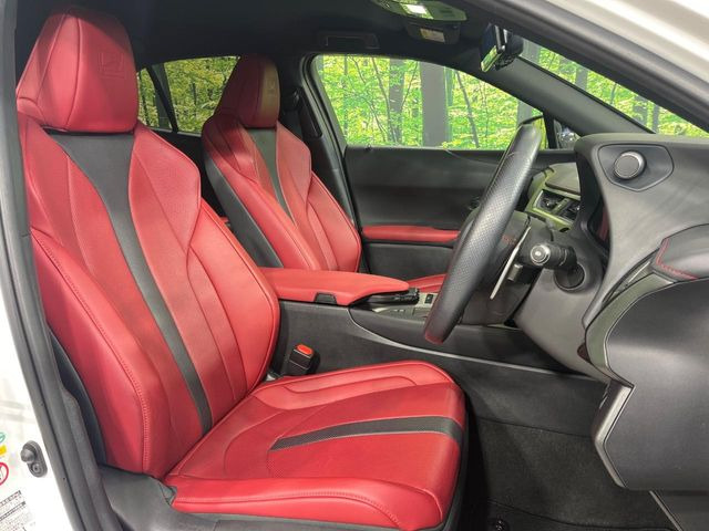 �y���烌�U�[�V�[�g�z����̂ӂ���肪�e�ՂŃ����e�i���X�����ȒP�ȁA�@�\���ɗD��鍇����v���̗p�����㎿�ȃV�[�g�ł��B����S�n���悭�A���������ӂ��S�n�ǂ��ԓ���Ԃ����o���Ă���܂��B