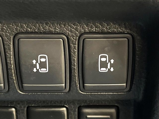 �y�����p���[�X���C�h�h�A�z�X�}�[�g�L�[��^�]�Ȃ̃X�C�b�`�Ō�ȗ����X���C�h�h�A�̊J���\���d��������͂����ăh�A���J����K�v�������A�����Ȃ��q�l�ł��ȒP�ɊJ���߂ł����K�ł���