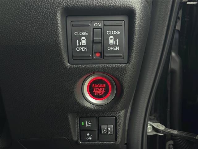 N-BOXカスタムL ターボ 4WD