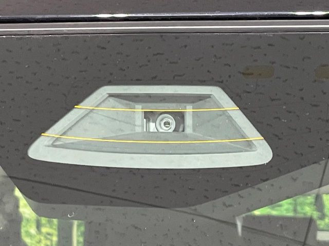 �y�X�Y�L �Z�[�t�e�B�T�|�[�g�z���s���ɑO���̎ԗ�����F�����A�Փ˂������Ȏ��͌x��ƃu���[�L�ŏՓˉ���Ɣ�Q�y�����A�V�X�g�B�����S�Ƀh���C�u�����y���݂��������܂��B