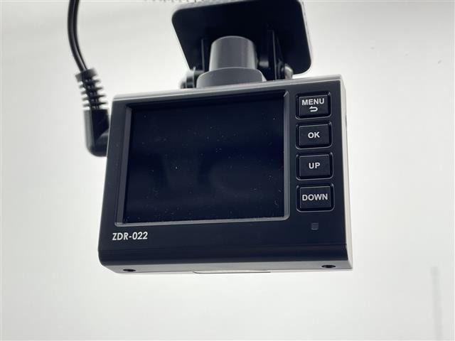 プリウス1.8 S LEDエディション