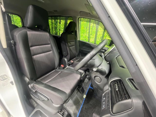 �^�]�Ȃ܂��ɂ͏\���ȃX�y�[�X������A�啿�ȕ��ł��������^�]���Ă�����������ł��B