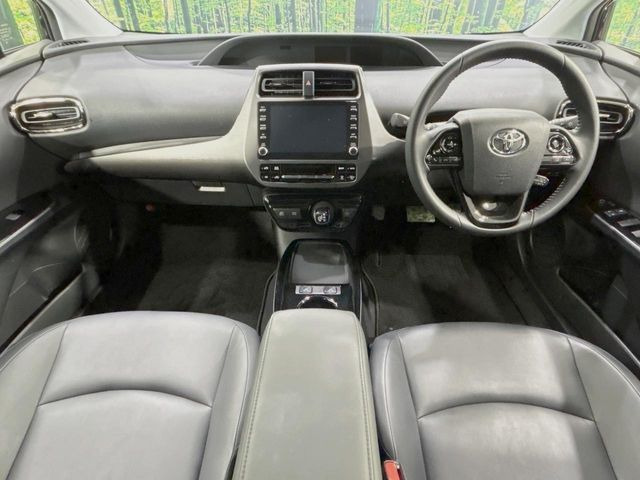 プリウス1.8 A ツーリングセレクション ブラックエディション