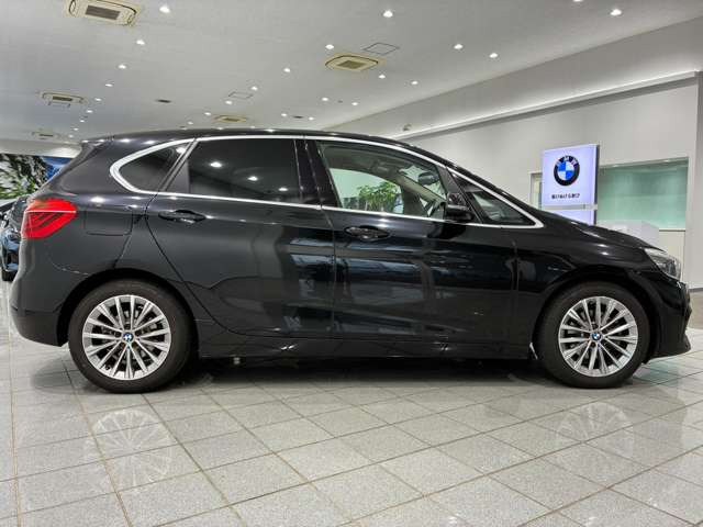 2シリーズアクティブツアラー218d ラグジュアリー