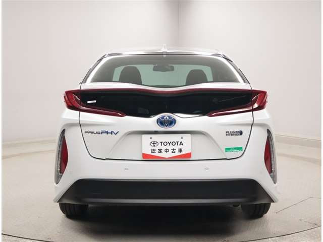 プリウスPHV1.8 A