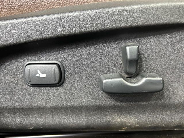 �y�p���[�V�[�g�z�X�C�b�`��ŊȒP�ɃV�[�g�̔��������\!�d��������͂�����܂���!���K�ȃV�[�g�|�W�V�����ɃZ�b�g���āA���K�ȃh���C�u�����y���݂��������B