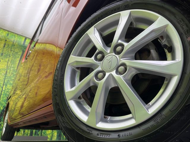 �y����14�C���`�A���~�z�C�[���z�O�ςɃ}�b�`���������A���~�z�C�[���𑕒����Ă���܂��B�e��ЊO�A���~�z�C�[����A�X�^�b�h���X�^�C�����戵�����Ă���܂��B���񂲑��k����������