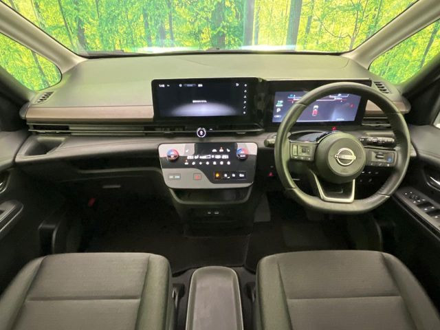 セレナ1.4 e-POWER ハイウェイスターV