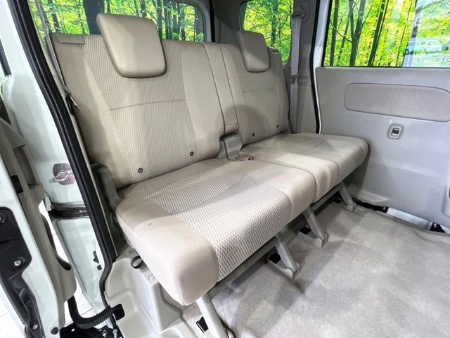 ���i���ȃI���W�i���t���A�}�b�g���I�v�V�����ɂĂ��p�ӂ��Ă���܂��B���D���ȃf�U�C����J���[�����Ԃɍ��킹�đI��ł����������Ƃ��ł��܂���