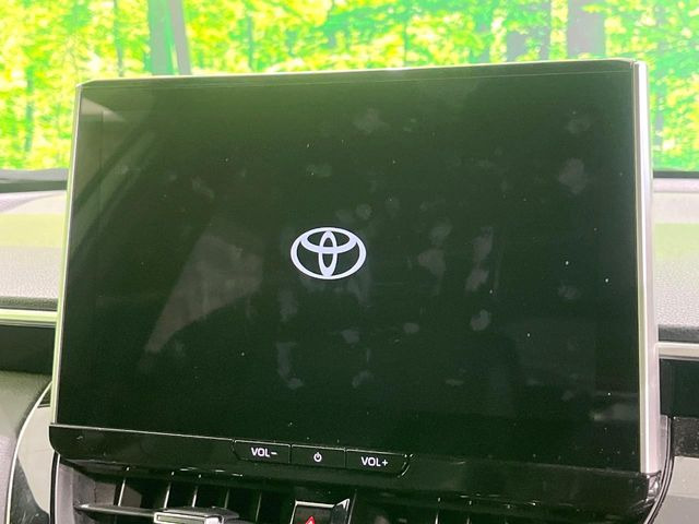 �y10.5�C���` �f�B�X�v���C�I�[�f�B�I�z���ʂ̃f�B�X�v���C��AppleCarPlay��AndroidAuto�����p�\�B�傫�ȉ�ʂŃX�}�z�i�r�A�v���������p���������܂���