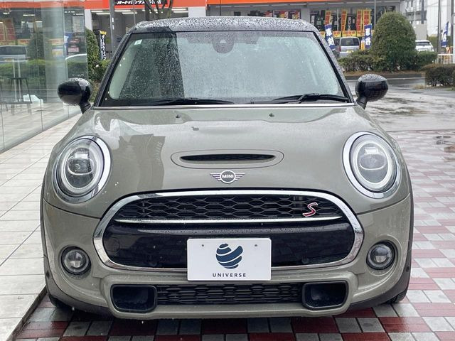 �������̒ʂ��Y��ȏ�Ԃ��ێ����Ă��邨�Ԃł����A�����ȃL�Y�̏󋵂⑼�̉ӏ��̂��ʐ^��������ł��܂��B�������̕��ł����S���Ă���������������l�A���q�l�̂���]�ɉ����ďo������育�Ή������Ă��������܂��B