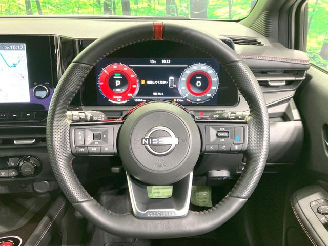 �y�����v�����X�e�A�����O�z�㎿�Ȋv���g�p���邱�ƂŁA��ɂ����������݂ƂĂ��^�]���₷���n���h���ł���