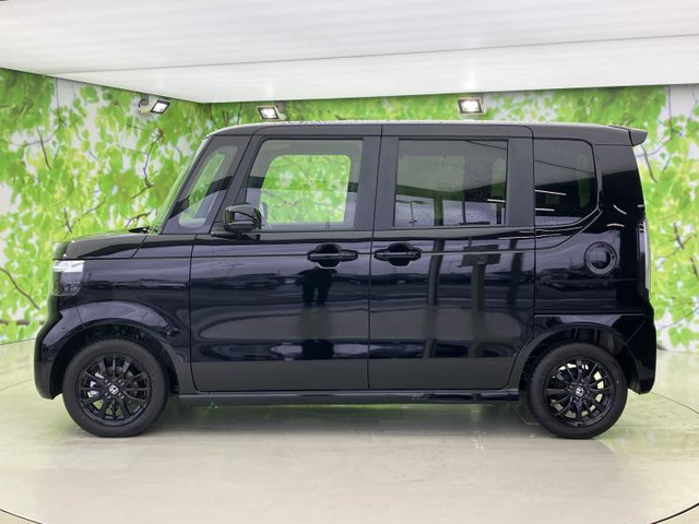 N-BOXカスタムブラック スタイル