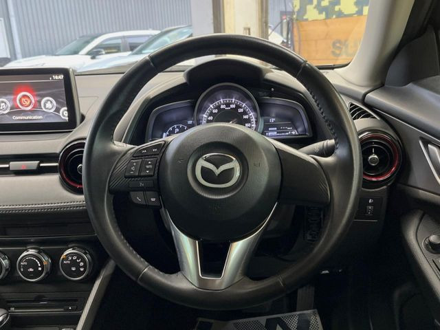 �y�����v�����X�e�A�����O�z�㎿�Ȋv���g�p���邱�ƂŁA��ɂ����������݂ƂĂ��^�]���₷���n���h���ł���