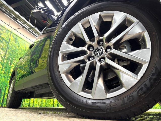 �y19�C���`�A���~�z�C�[���z�O�ςɃ}�b�`�����A���~�z�C�[���𑕒����Ă���܂��B�e��A���~�z�C�[����A�X�^�b�h���X�^�C�����戵�����Ă���܂��B���񂲑��k����������