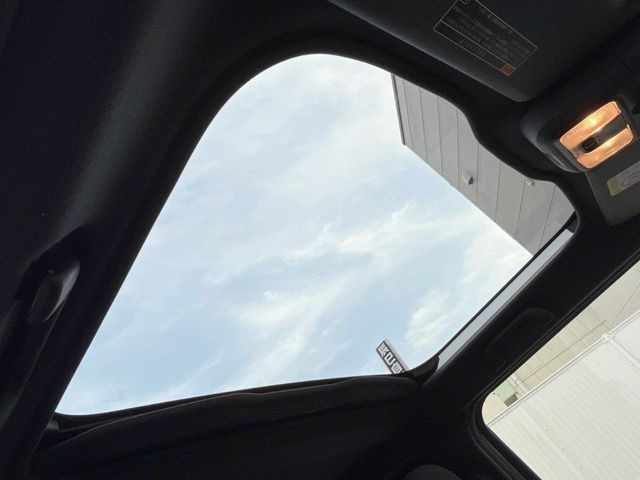 �y�K���X���[�t�z�K���X���[�t���ڂŎԓ��̉��������C�ɃA�b�v!�J���I�ȃh���C�u�����y���݂��������܂��B