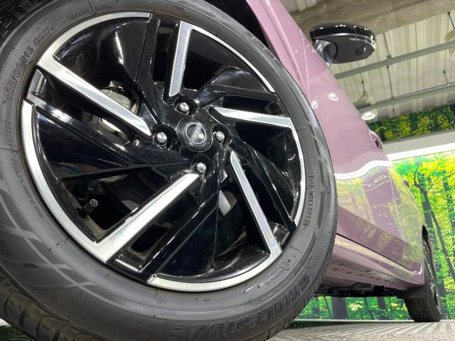 �y����16�C���`�A���~�z�C�[���z�O�ςɃ}�b�`���������A���~�z�C�[���𑕒����Ă���܂��B�e��ЊO�A���~�z�C�[����A�X�^�b�h���X�^�C�����戵�����Ă���܂��B���񂲑��k����������