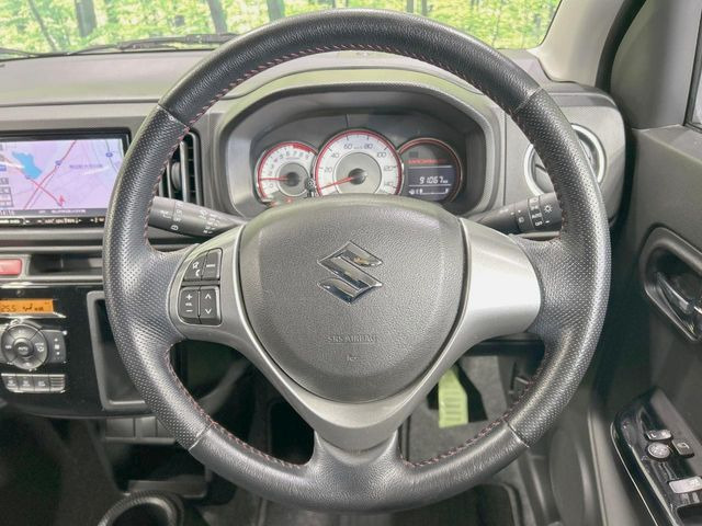 �y�X�e�A�����O�X�C�b�`�z�^�]���A�O������ڐ������炷���ƂȂ��A�I�[�f�B�I���̑��삪�\�ȕ֗��@�\!���S&���K�ȃh���C�u�����o���Ă���܂���