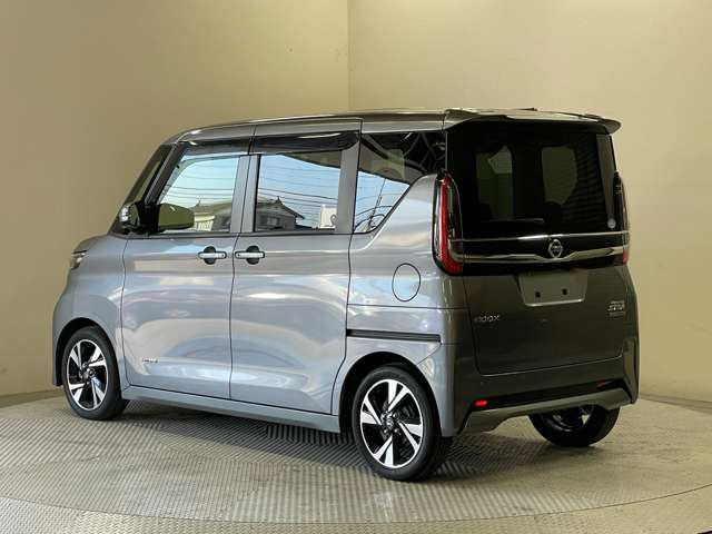 �l�C�̎Ԏ킪�����낢!�e���[�J�[ �ŐV�l�C�Ԃ����C���i�b�v!���ĐG���đI�ׂ�W����ł�!