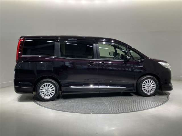 ノア1.8 ハイブリッド G